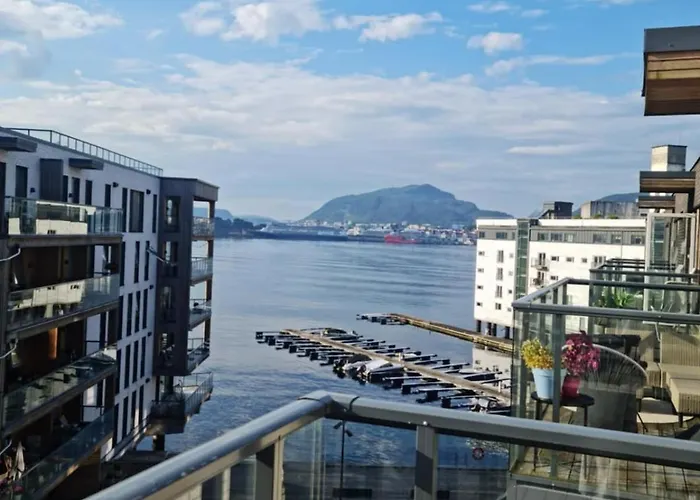 Flott Mellom Sjo Og Fjell 公寓 *